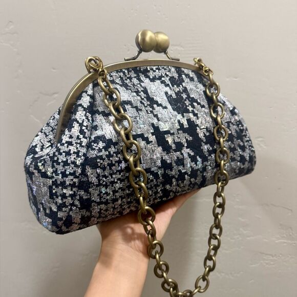 Iridescent Cowhide Leather Handmade Retro Style Kisslock Bag, Multi Use Style - Picture 7 of 17